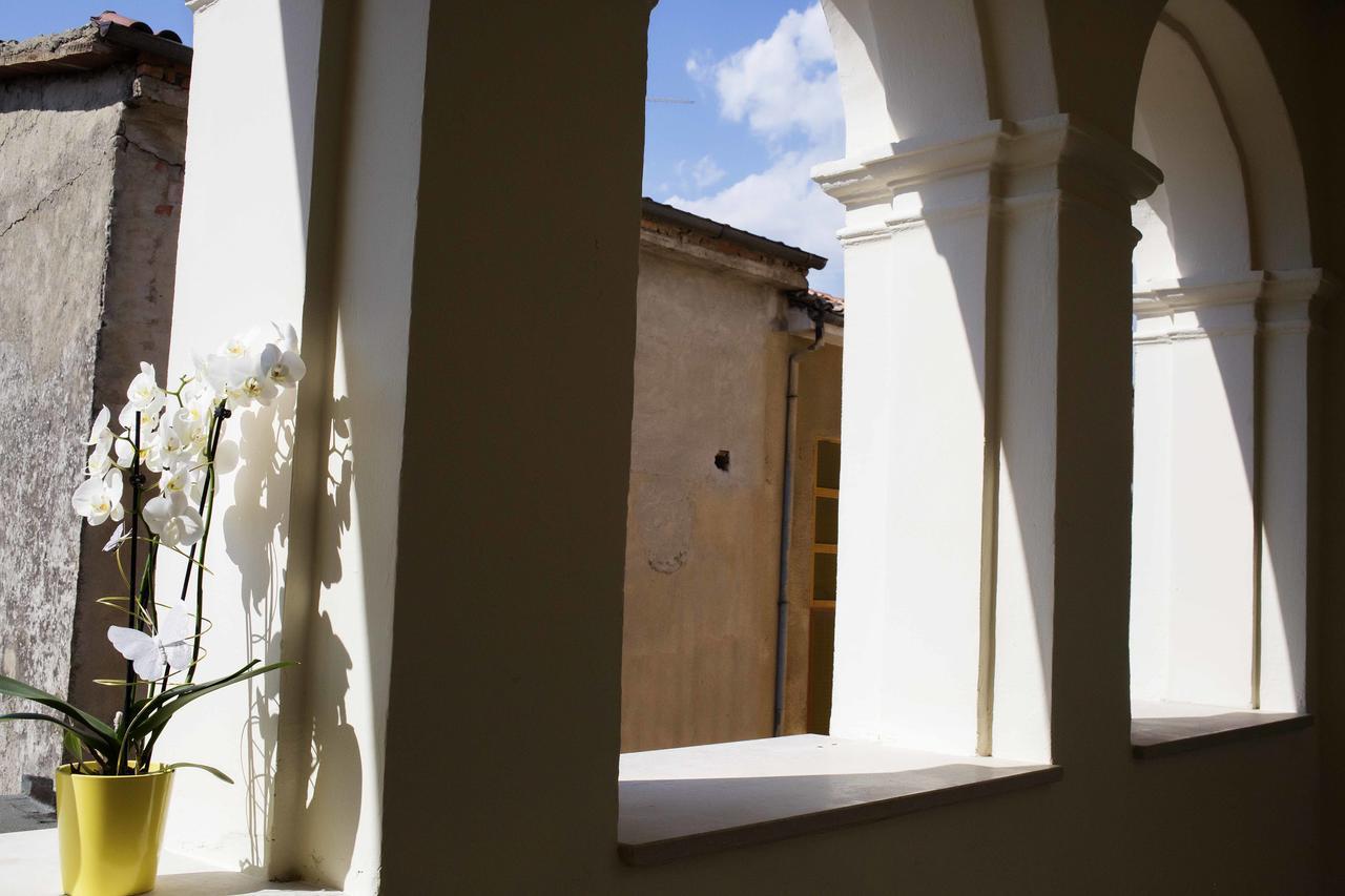 Hotel Palazzo Salerno Roggiano Gravina Εξωτερικό φωτογραφία